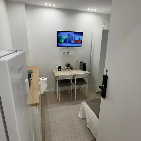 Smart Space Lisboa - Unidade Cacem דירה São Marcos